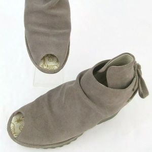 Fly London Yema wedge